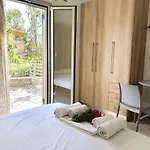 Tasos 3*